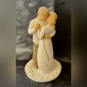 Willow Tree “Promise. Hold dear the promise of love”  Romantic Couple cake toppe